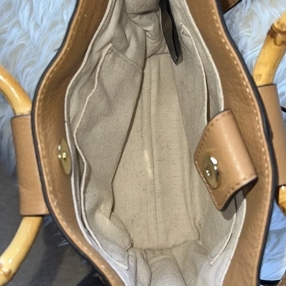 NWOT Vince Camuto Iggy Circle Handle Crossbody Natural Leopard - Picture 10 of 14